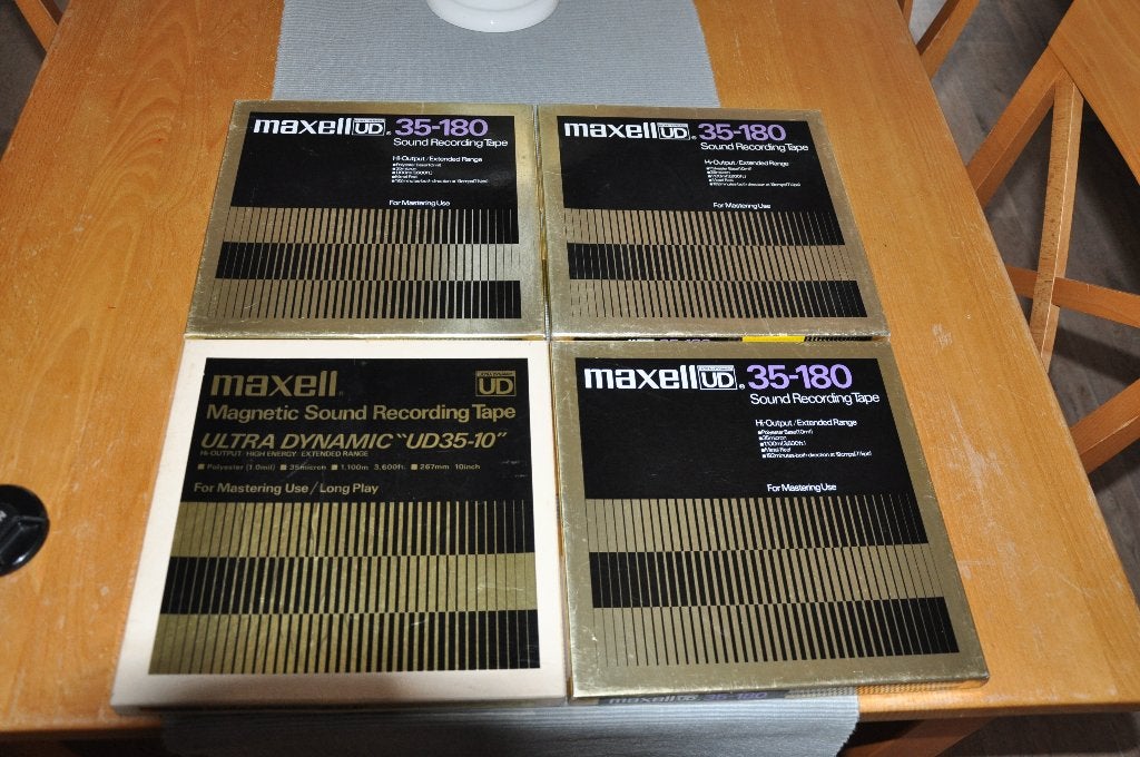 maxell ud 35\180, Ophalen of Verzenden, Onderdeel, Met banden