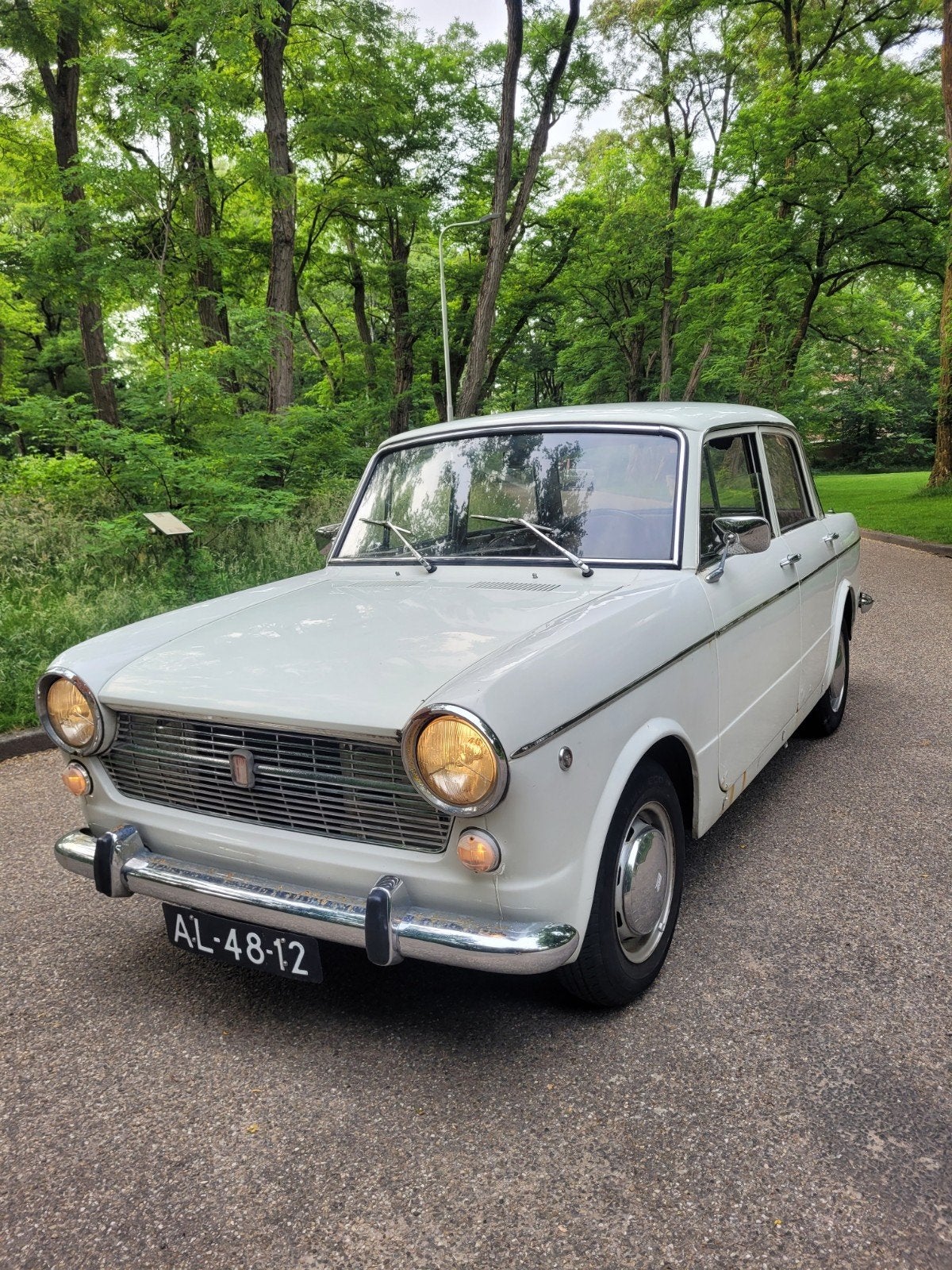 Fiat 1100 1.1 R 1967 Wit, Auto's, Fiat, Particulier, Benzine, Sedan, Handgeschakeld, Geïmporteerd, Wit, Ophalen