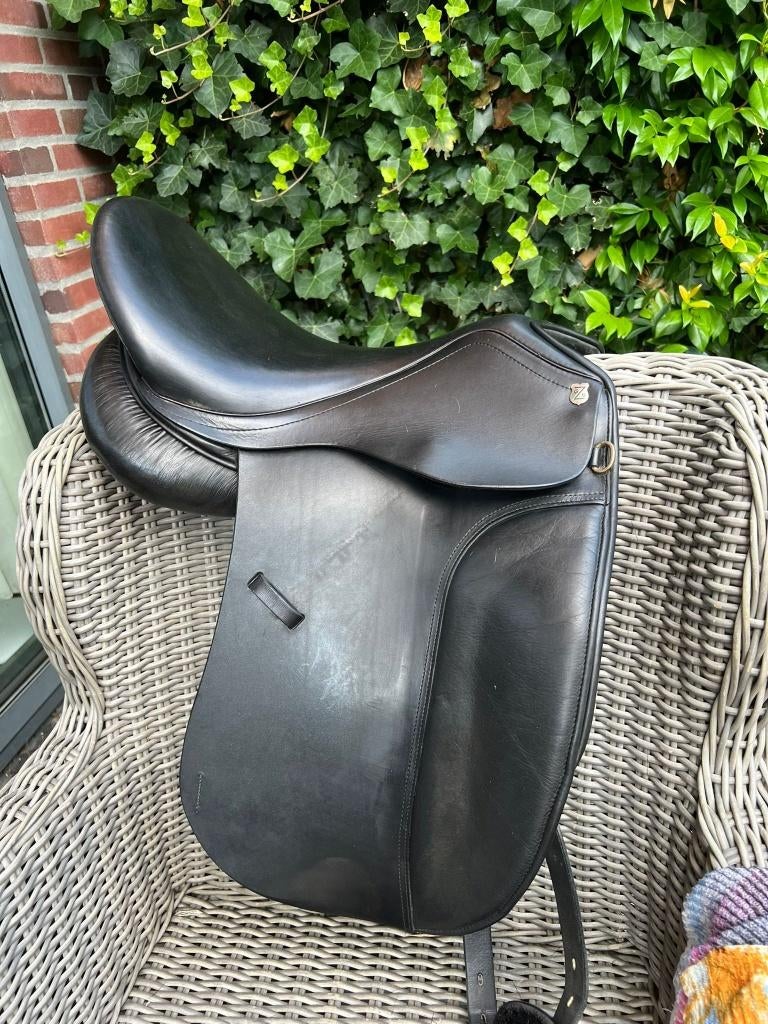 MasSimo zadel, Ophalen, Zo goed als nieuw, Dressuur