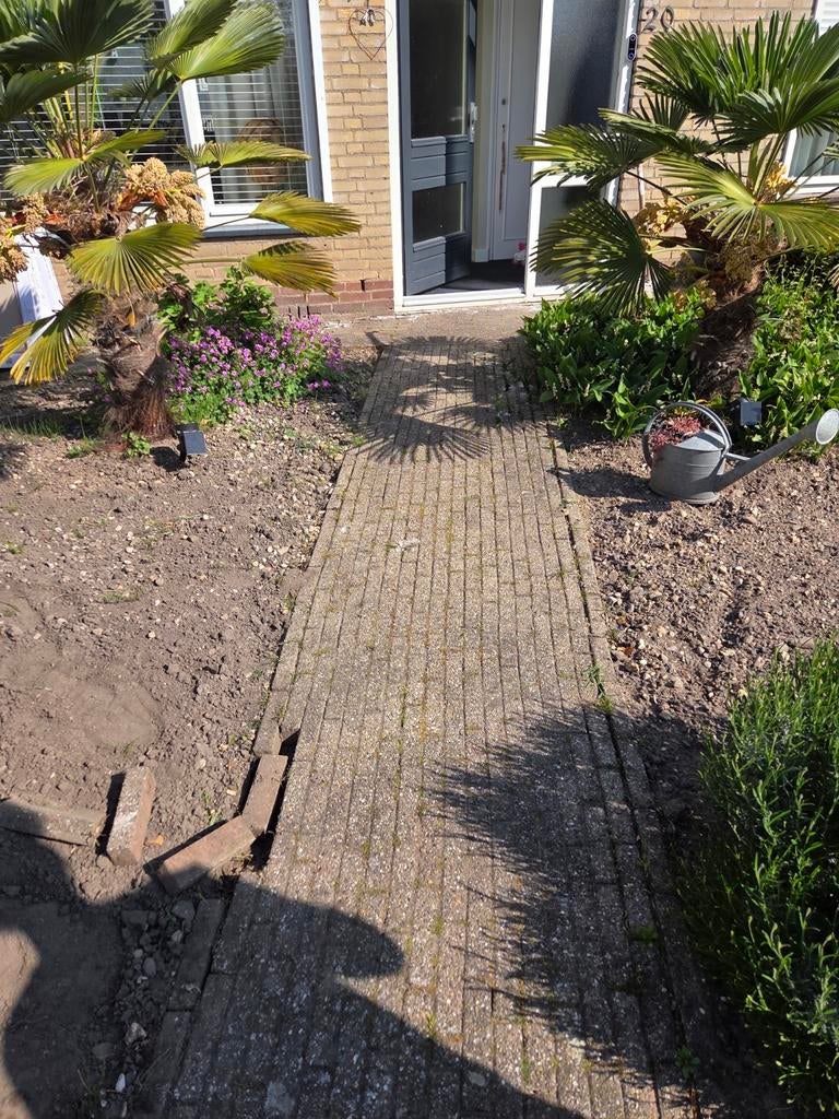 GRATIS waaltjes ophalen in Angeren - ca. 6m2, Ophalen, Beton, Klinkers