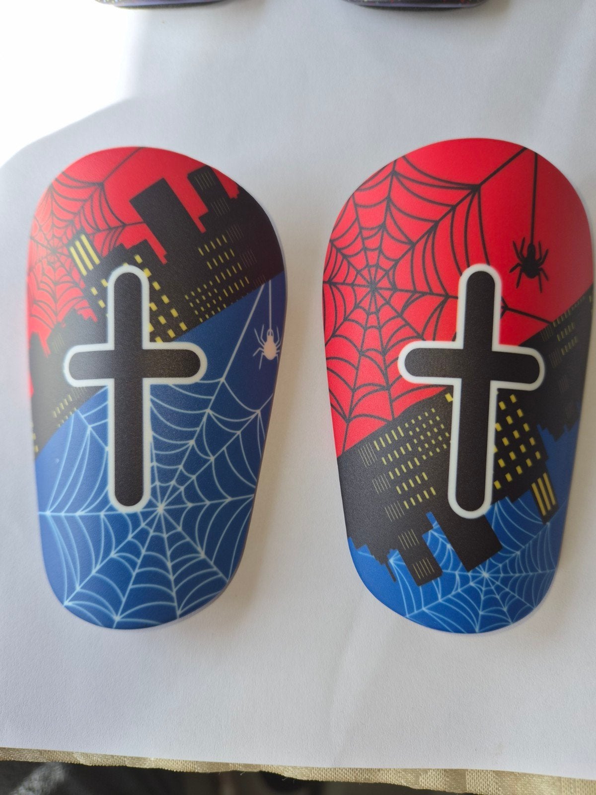 Spiderman Scheenbeschermers - Nieuw - kids, Ophalen of Verzenden, Nieuw, Overige typen