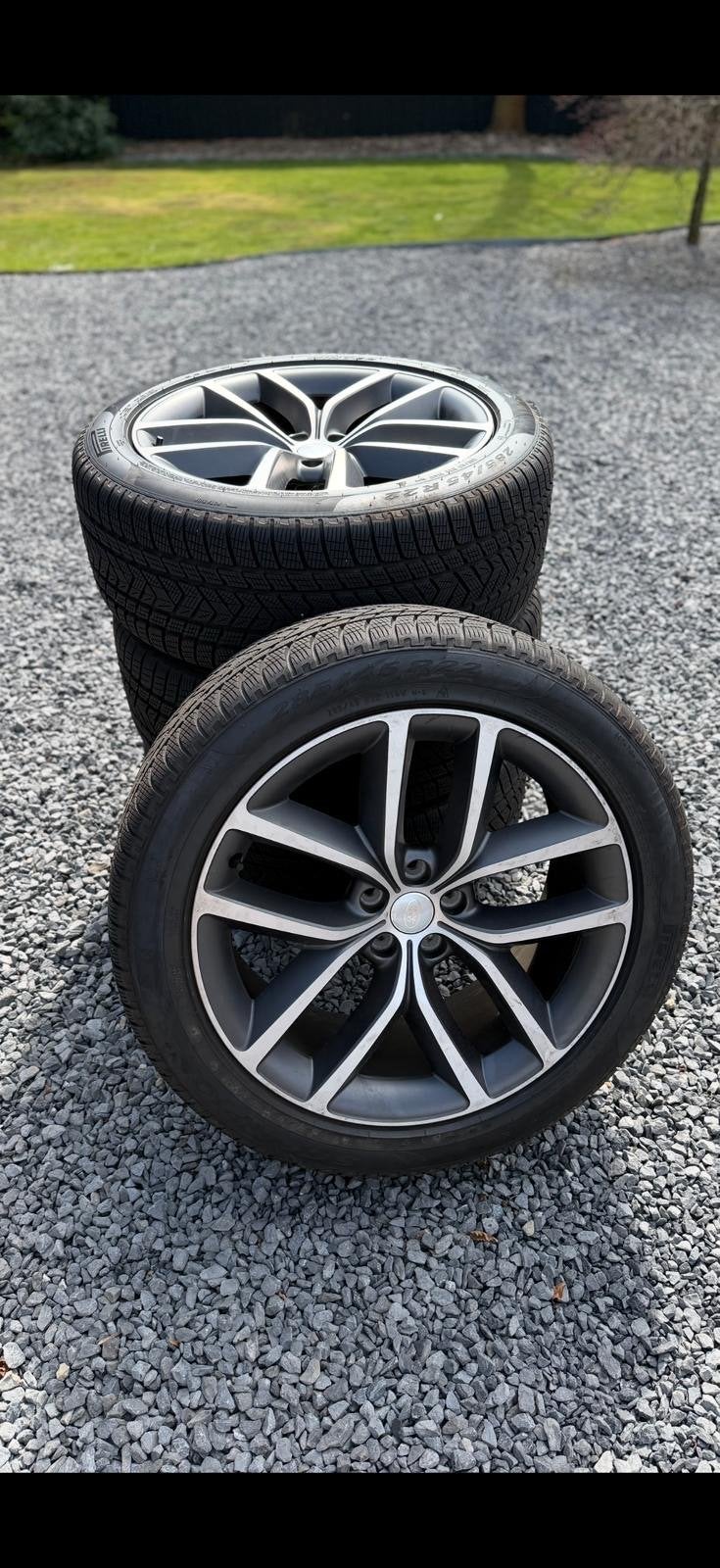 22 inch velgen met winterbanden 285/45 R22, Ophalen, Gebruikt, 285 mm, Banden en Velgen