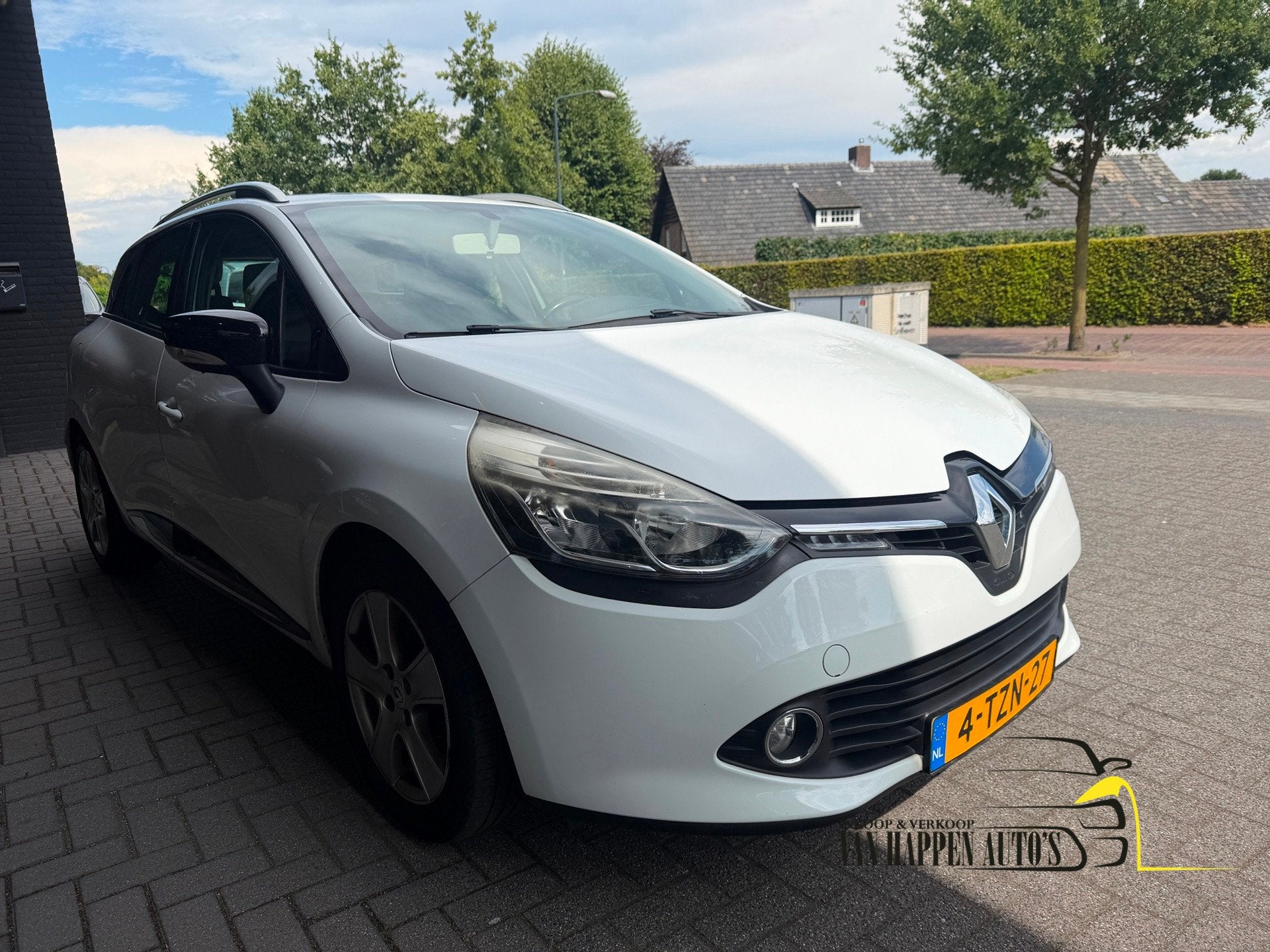 Renault Clio Estate 0.9 TCe Dynamique, Auto's, Voorwielaandrijving, Wit, Origineel Nederlands, Handgeschakeld
