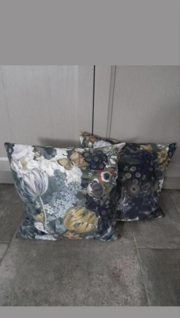 Sierkussen leenbakker bloemen Nieuw!, Huis en Inrichting, Woonaccessoires | Kussens, Ophalen of Verzenden, Nieuw, Vierkant
