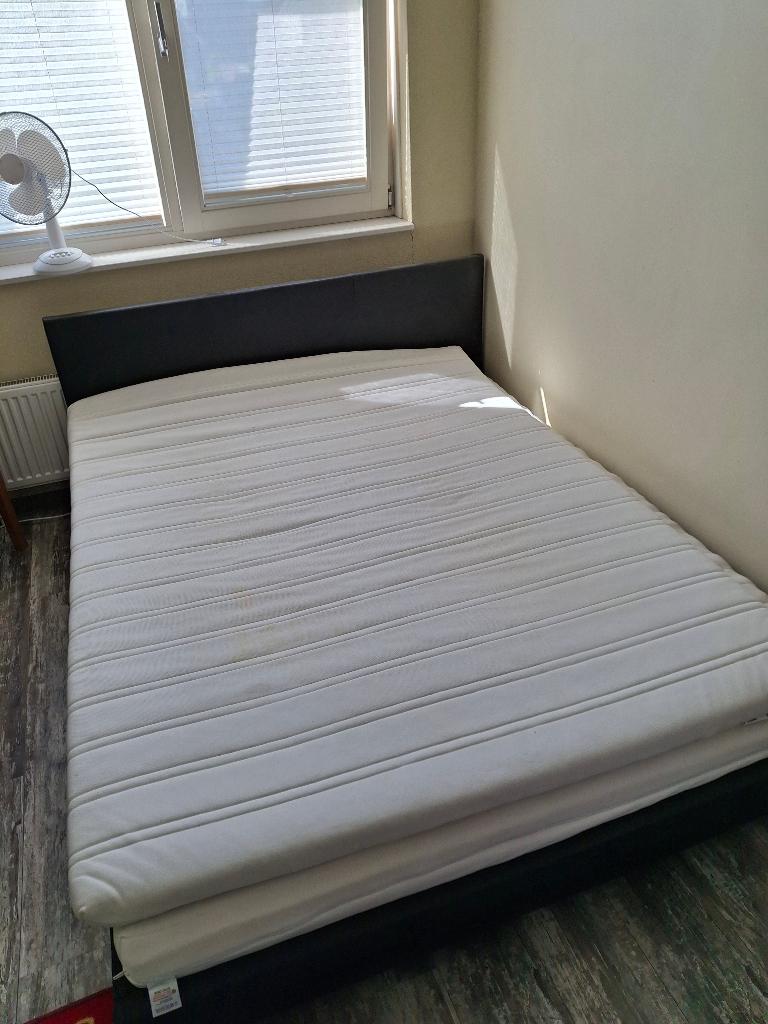 Tweepersoonsbed George / koudschuim martras en topper., Ophalen, Gebruikt, 210 cm, Tweepersoons