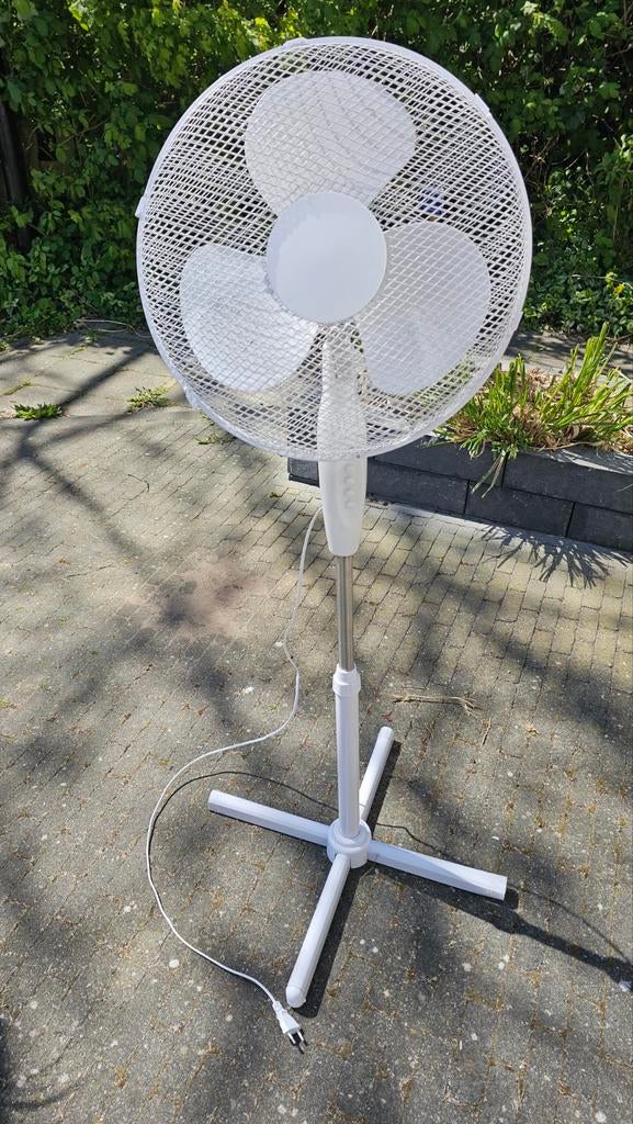 2x Witte ventilator - 3 Standen, Ophalen, Gebruikt, Onbekend, Onbekend