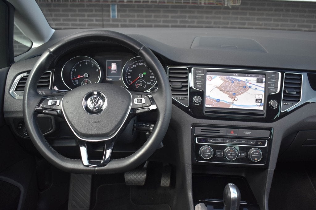 Volkswagen Golf Sportsvan 1.4 TSI Highline | Pano | ACC | Ca, Auto's, Volkswagen, Gebruikt, Zwart, 150 pk, Alcantara