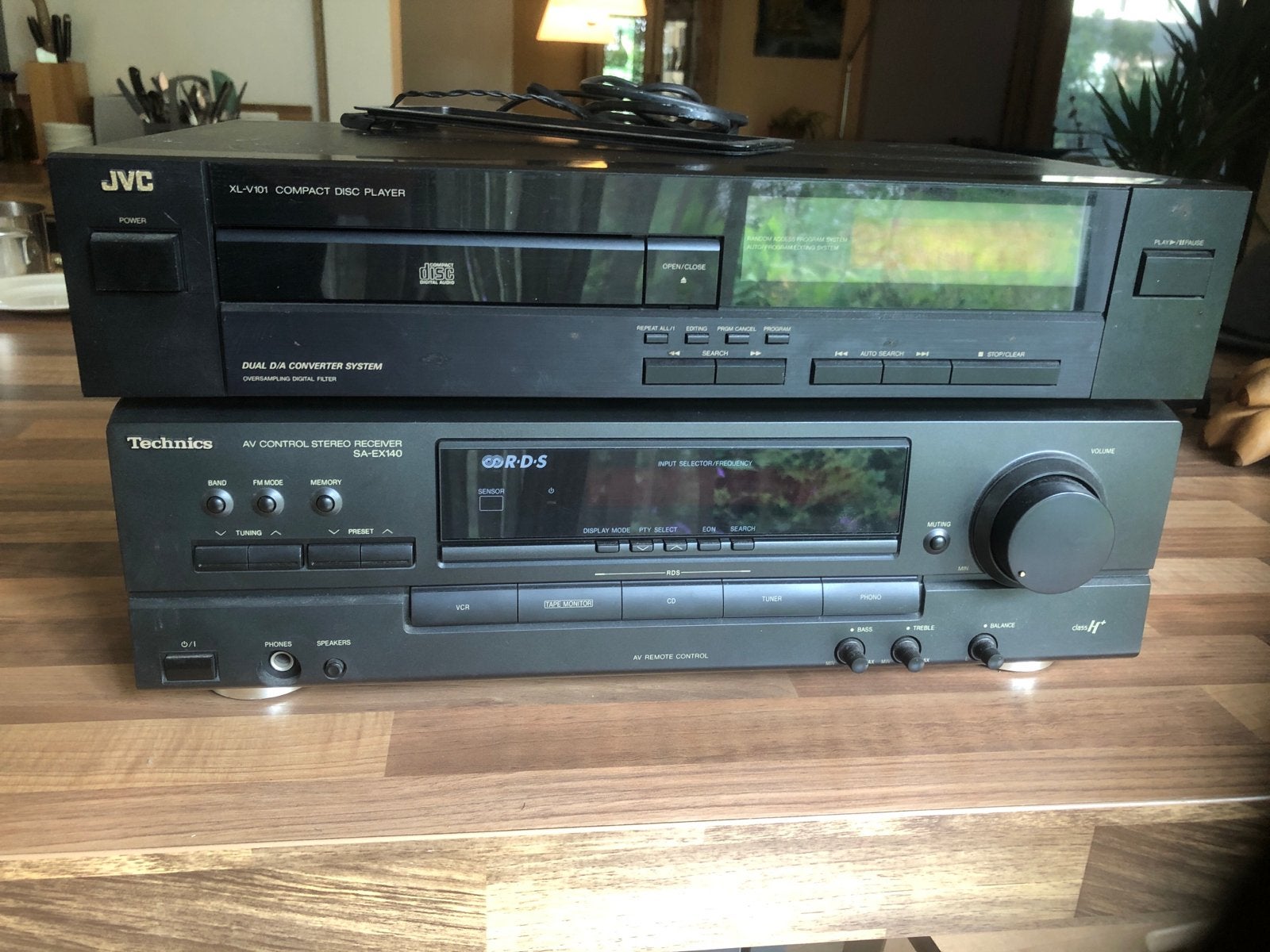 Technics Receiver SA-EX140 en JVC CD Speler XL-V101BK, Ophalen, Gebruikt, Technics