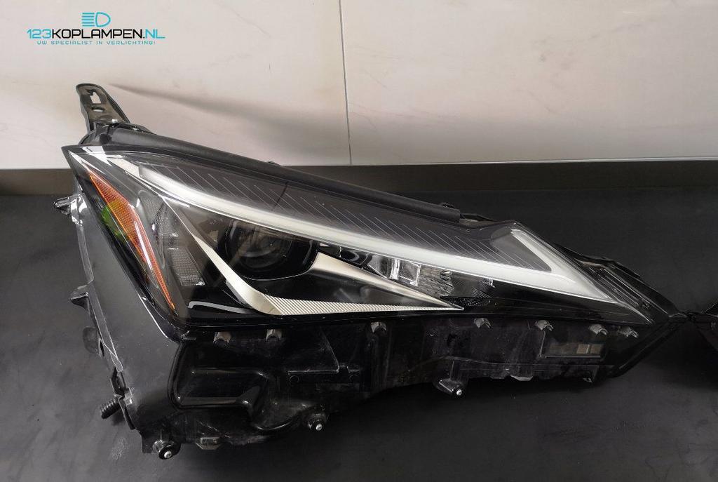 Lexus UX Koplamp links rechts, Auto-onderdelen, Verlichting, Gebruikt, -, -, -