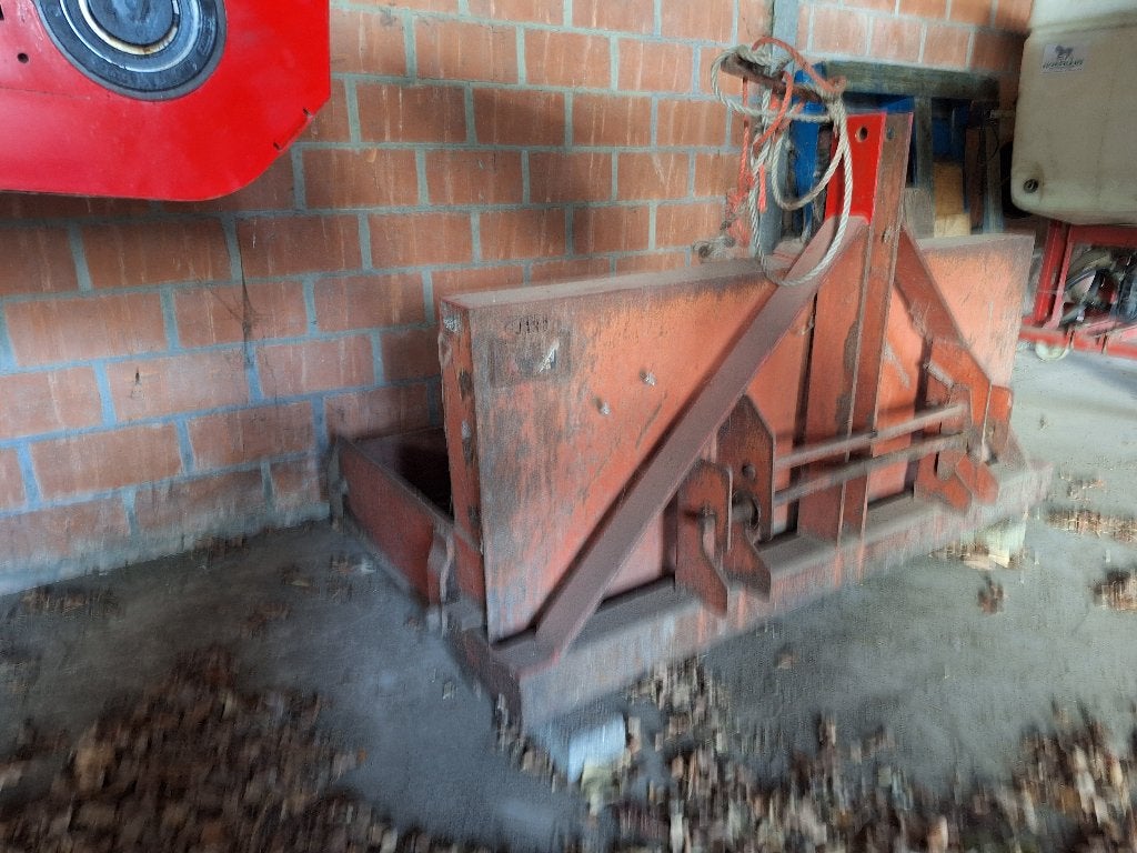 Diversen - oa  Grondbak -Palletdrager - gewichtendrager enz, Zakelijke goederen, Ophalen, Vollegrondsgroente, Grondbewerking