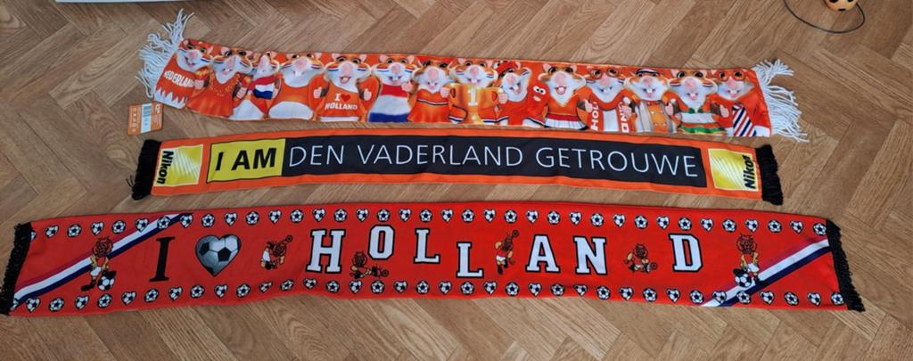 Oranje sjaals 2 stuks, Ophalen, Overige binnenlandse clubs