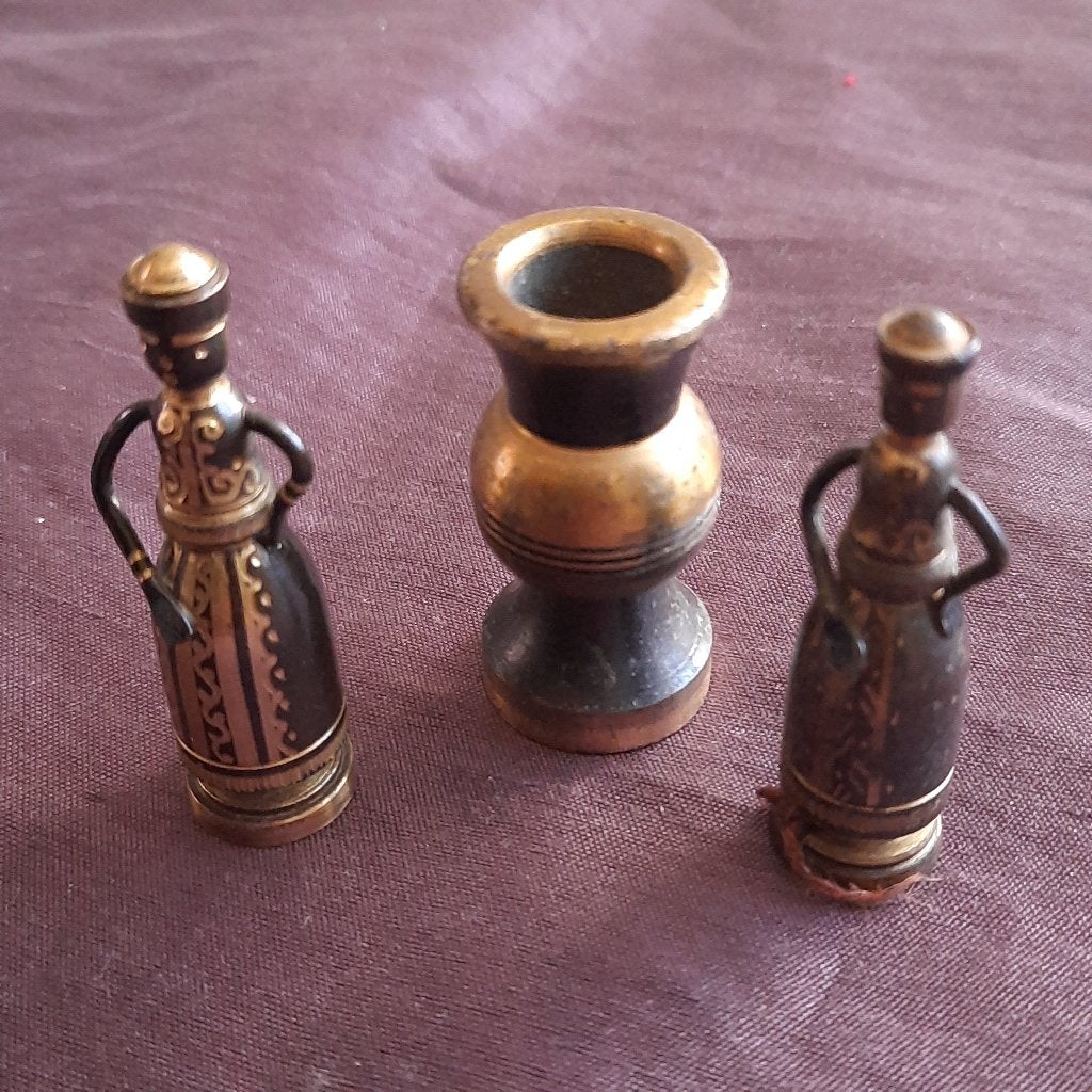 Israël: Drie Oude Beeldjes Hans Teppich, Verzenden, Zwart, 5 cm, Overige herkomsten