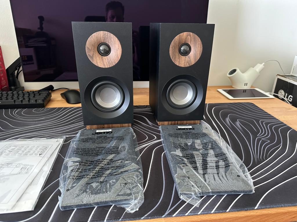 JAMO 3.1 Surround Set: S801 + S81 CEN + SUB210, Ophalen, Zo goed als nieuw, Complete surroundset, 120 watt of meer