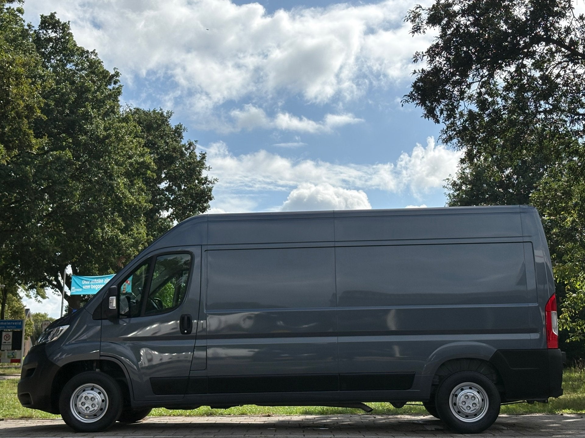 Opel Movano 2.2D 140PK L4H3|trekhaak 2500KG|airco|cruise|ach, Auto's, Voorwielaandrijving, Dealer onderhouden, Stof, Gebruikt