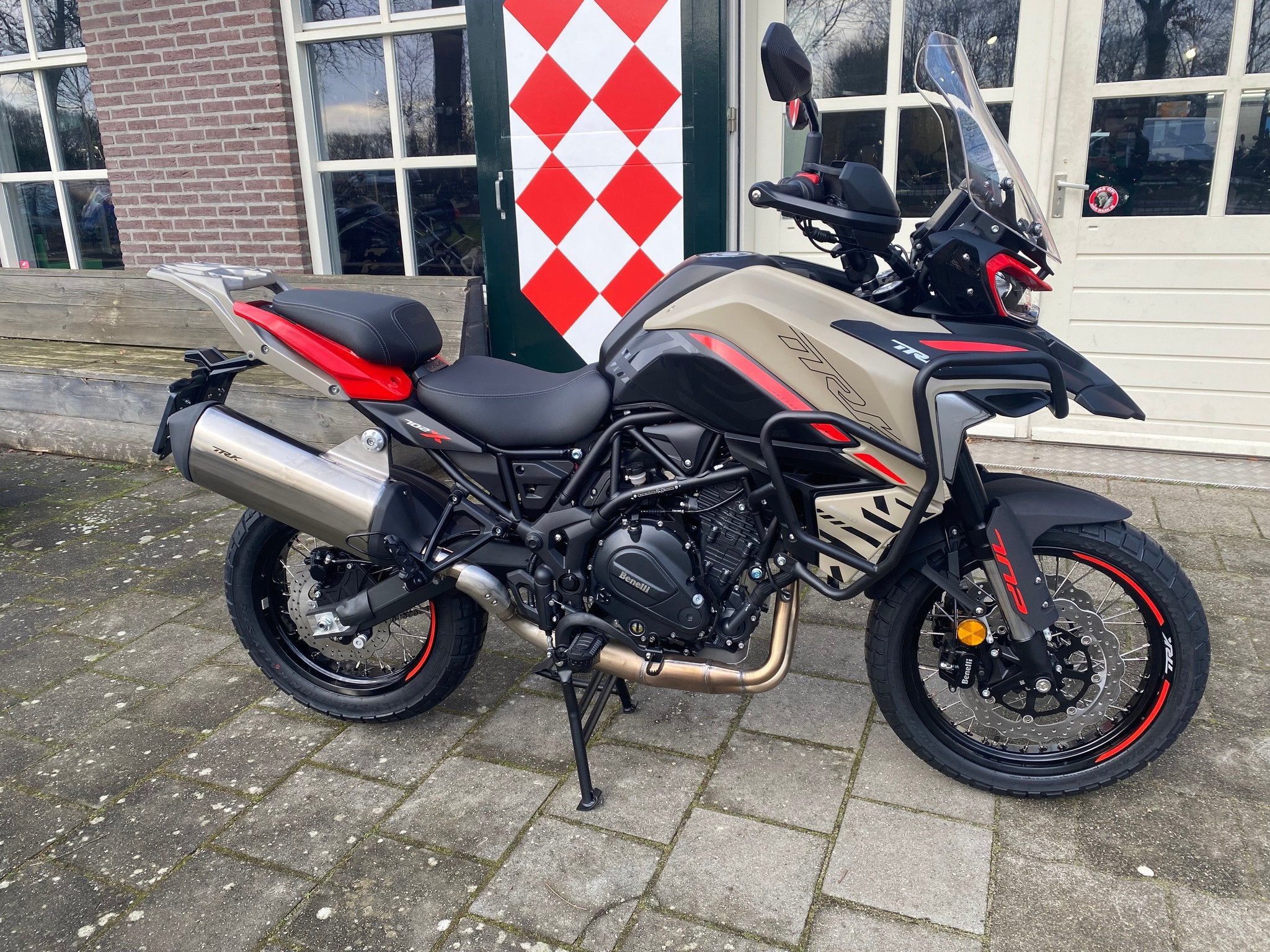 Benelli TRK 702 XPLORER ABS (bj 2026), Motoren, Nieuw, Strada Fornace Vecchia 30
61122  Pesaro, IT, Bedrijf, Support@benelli.com