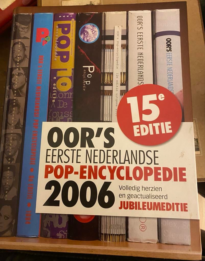OOR's Pop-encyclopedie 2006 - Jubileumeditie, Ophalen of Verzenden, Zo goed als nieuw, Algemeen, Los deel