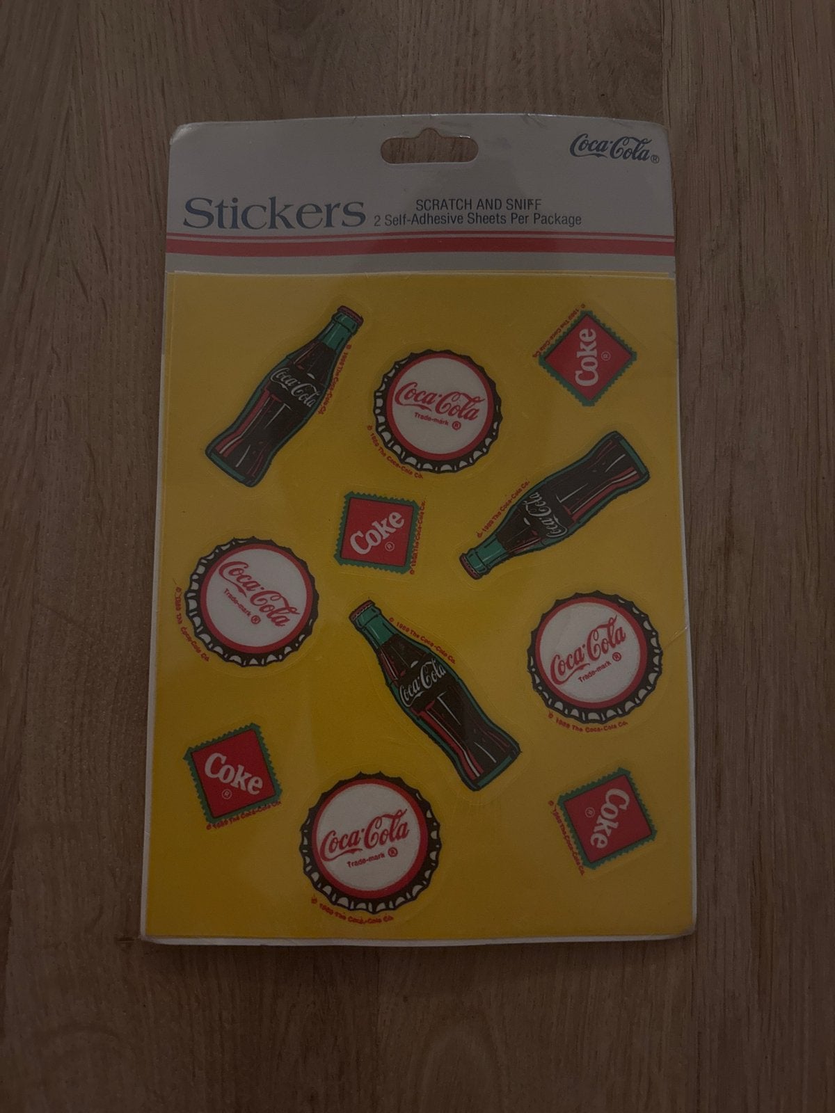 Coca-Cola Scratch and Sniff Stickers - Vintage, Ophalen of Verzenden, Nieuw, Meerdere stickers