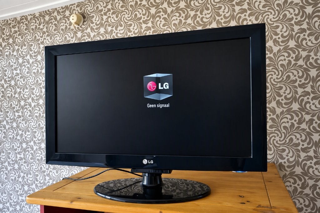 Goed werkende TV  LG 32 inch LCD, Ophalen, 50 Hz, LCD, 80 tot 100 cm