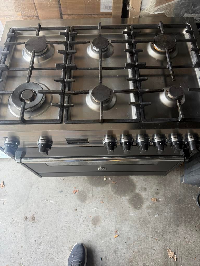 Bertazzoni Fornuis met Gasfornuis en Oven, Witgoed en Apparatuur, Fornuizen, Gebruikt, 60 cm of meer, Ophalen of Verzenden, Gas