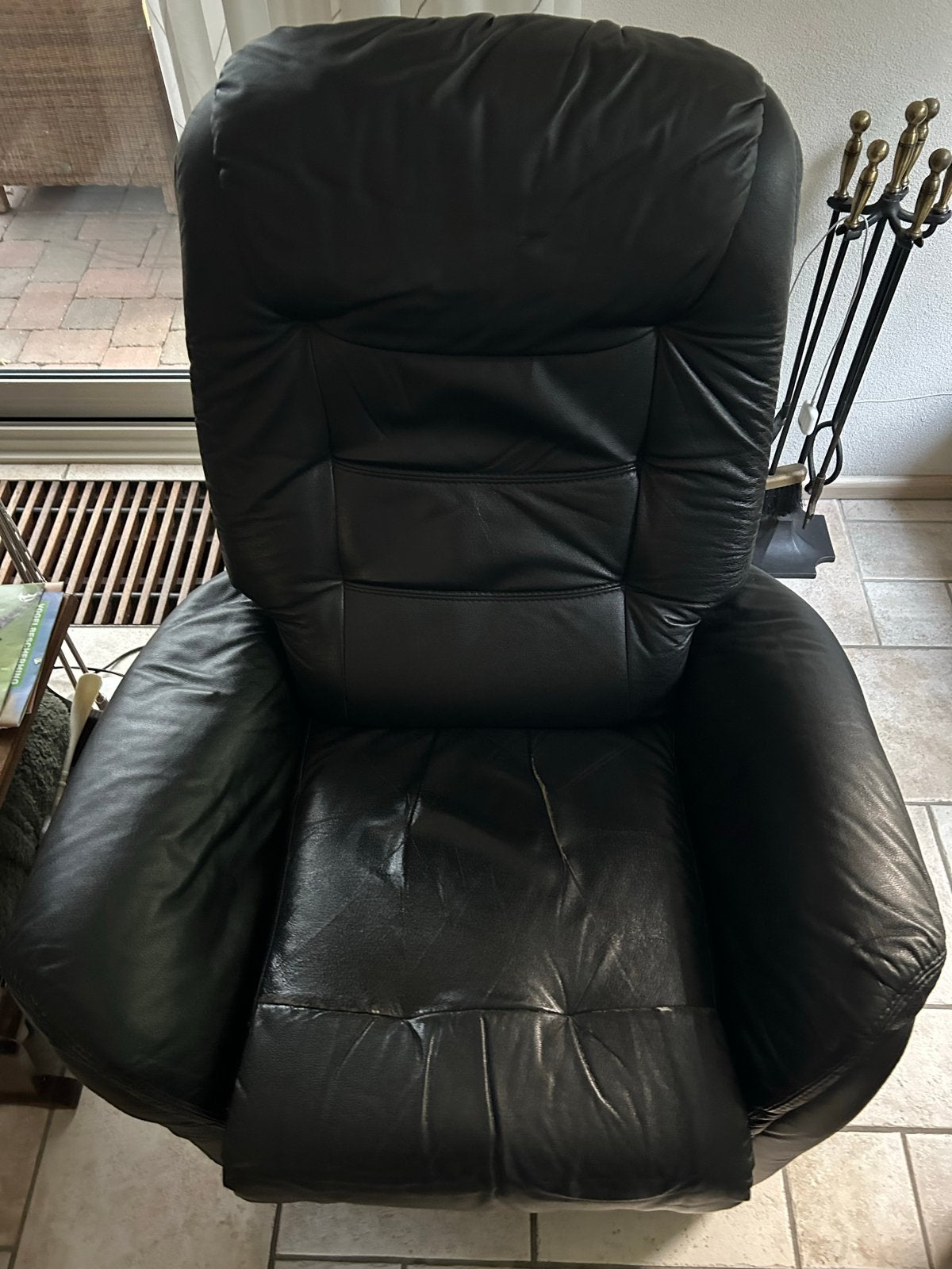 Zwarte leren relaxfauteuil - Comfortabel en stijlvol, Ophalen, Gebruikt, Leer, 75 tot 100 cm