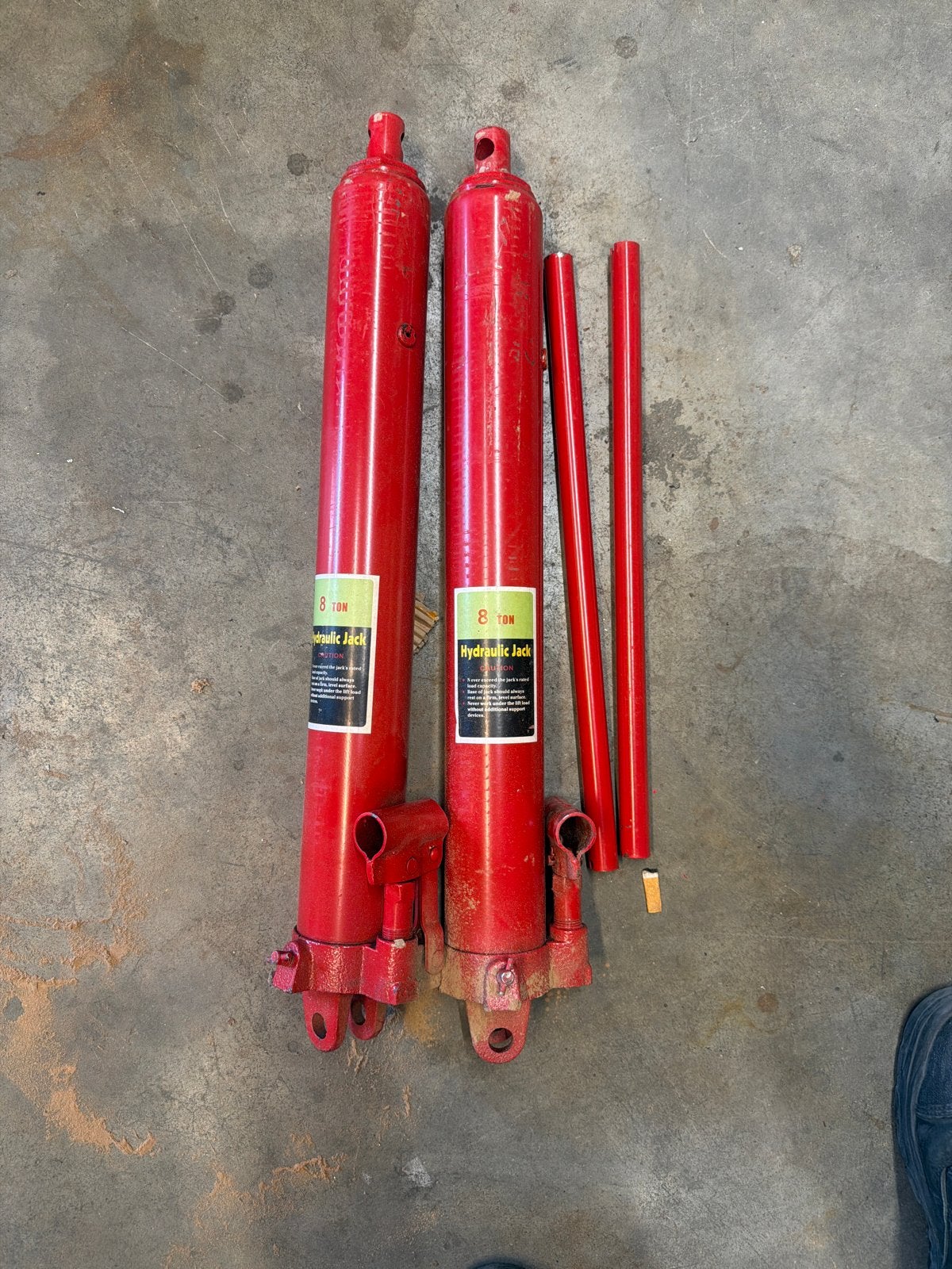 2x 8 Ton Hydraulische Krikken - Gebruikt, Ophalen, Gebruikt, Hydraulisch, Potkrik
