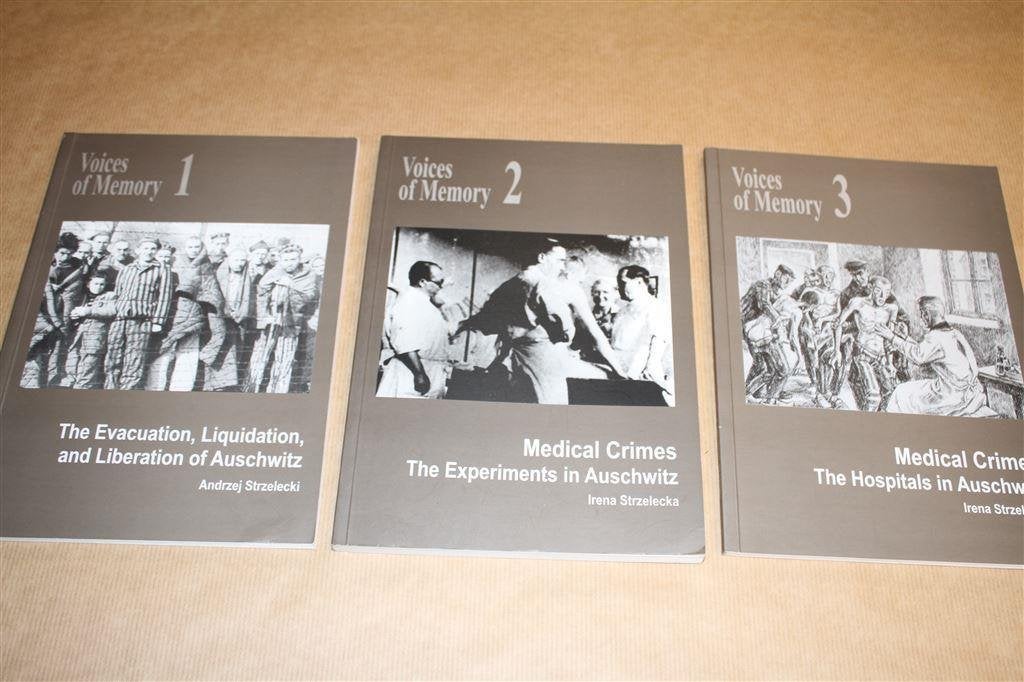 Voices of Memory - Auschwitz - 3 delen, Boeken, Ophalen of Verzenden, Zo goed als nieuw, Europa