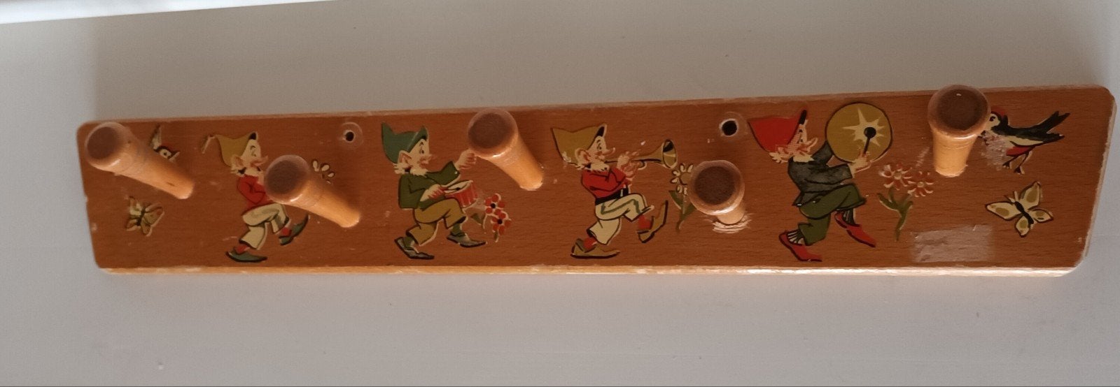 Vintage Wandkapstok met Kabouters, Wandkapstok, Gebruikt, Ophalen of Verzenden, Minder dan 100 cm
