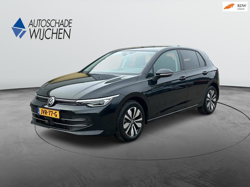 Volkswagen GOLF 1.5 eTSI 150PK Hybrid Goal Edition - Navi -, Stof, 4 cilinders, 150 pk, Zwart