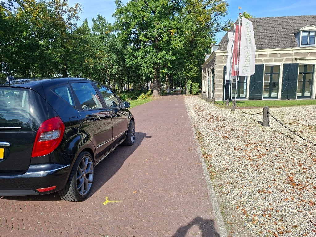 mercedes a klasse, Auto's, Dealer onderhouden, Zwart, 4 cilinders, Leder en Stof
