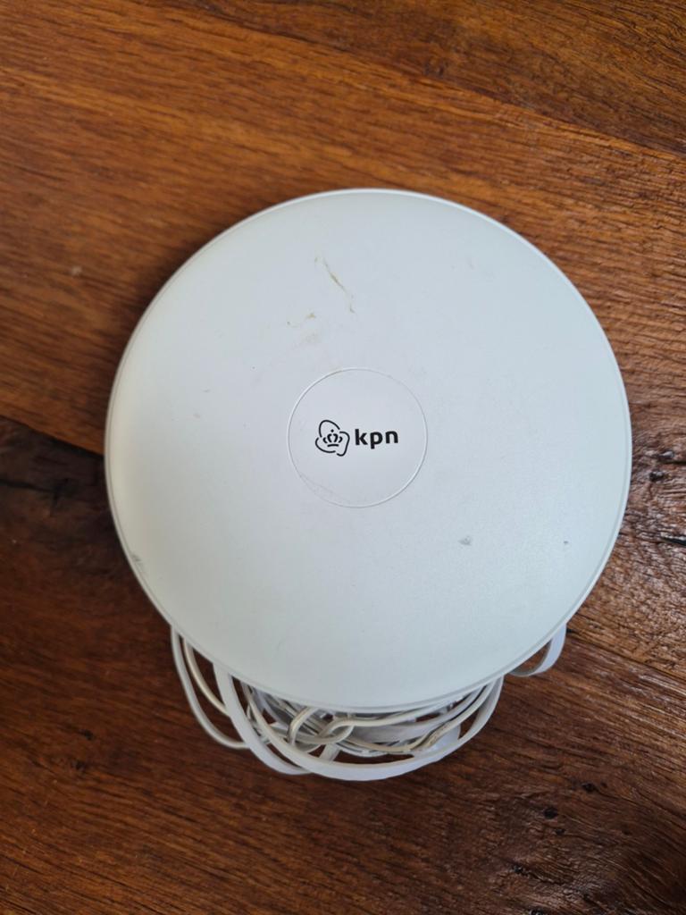 KPN WiFi versterker 2 stuks., Computers en Software, WiFi-versterkers, Ophalen, Zo goed als nieuw