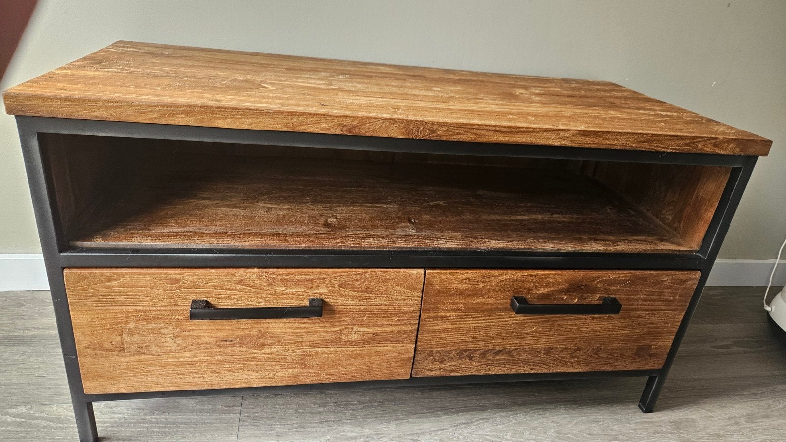 Pronto Romaro TV meubel - Zo goed als nieuw, 100 tot 150 cm, Zo goed als nieuw, Minder dan 100 cm, Industrieel