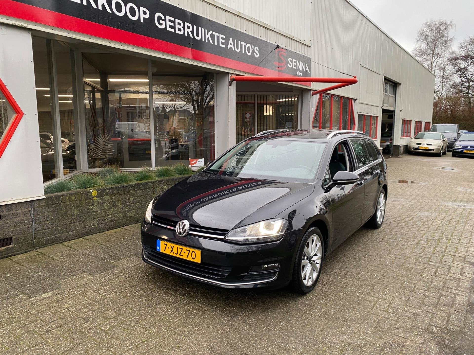 Volkswagen Golf Variant 7 1.2 TSI Highline - Pano - Navi - X, Voorwielaandrijving, Euro 5, Gebruikt, Zwart