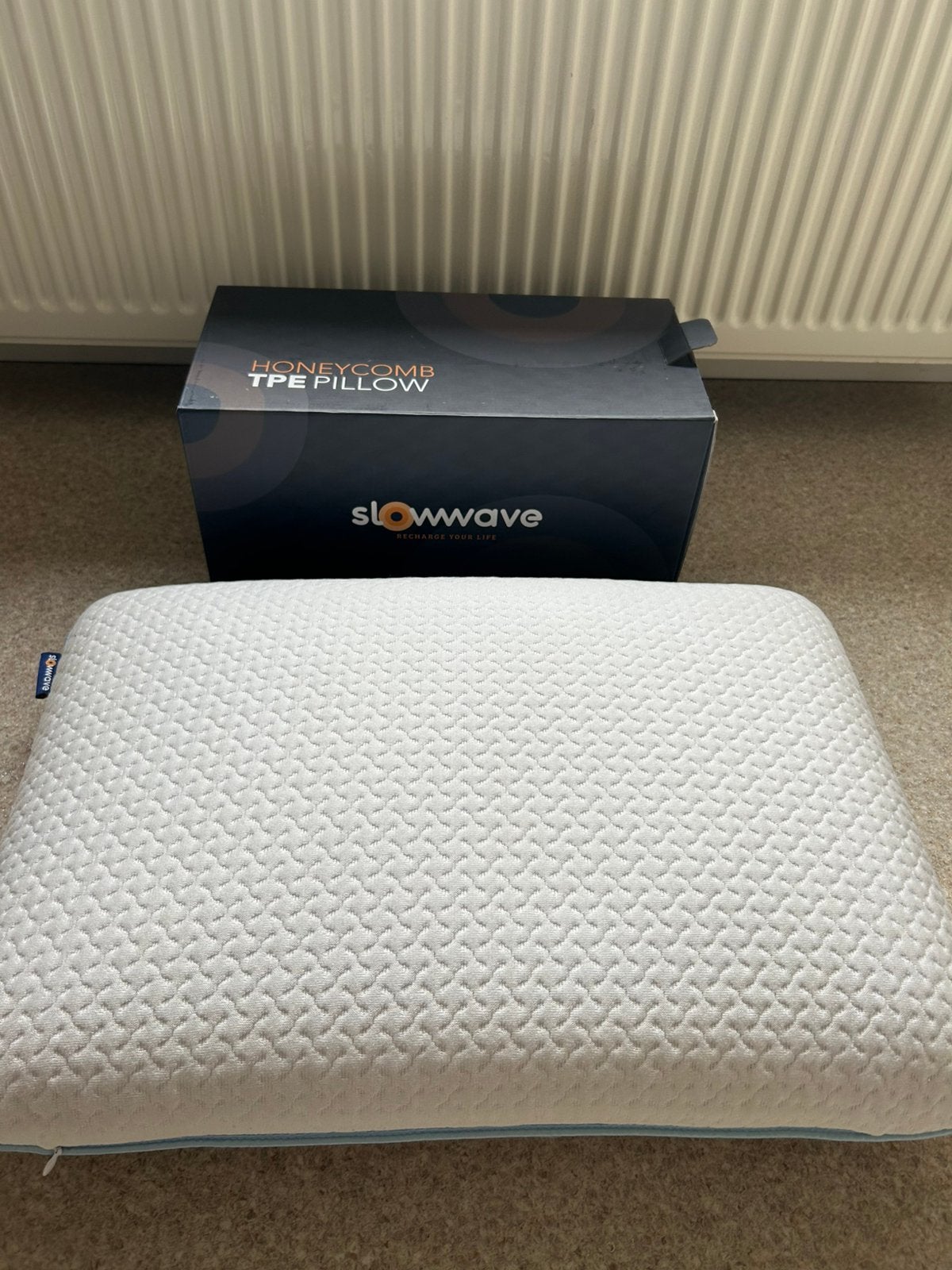 Slowwave Honeycomb TPE kussen nieuw, Schuim, Eenpersoons, Wit, Ophalen of Verzenden
