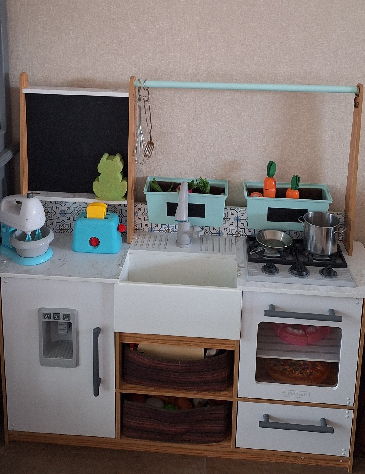Grote Kidskraft speelkeuken met veel accessoires, Ophalen, Gebruikt, Hout, Speelkeuken