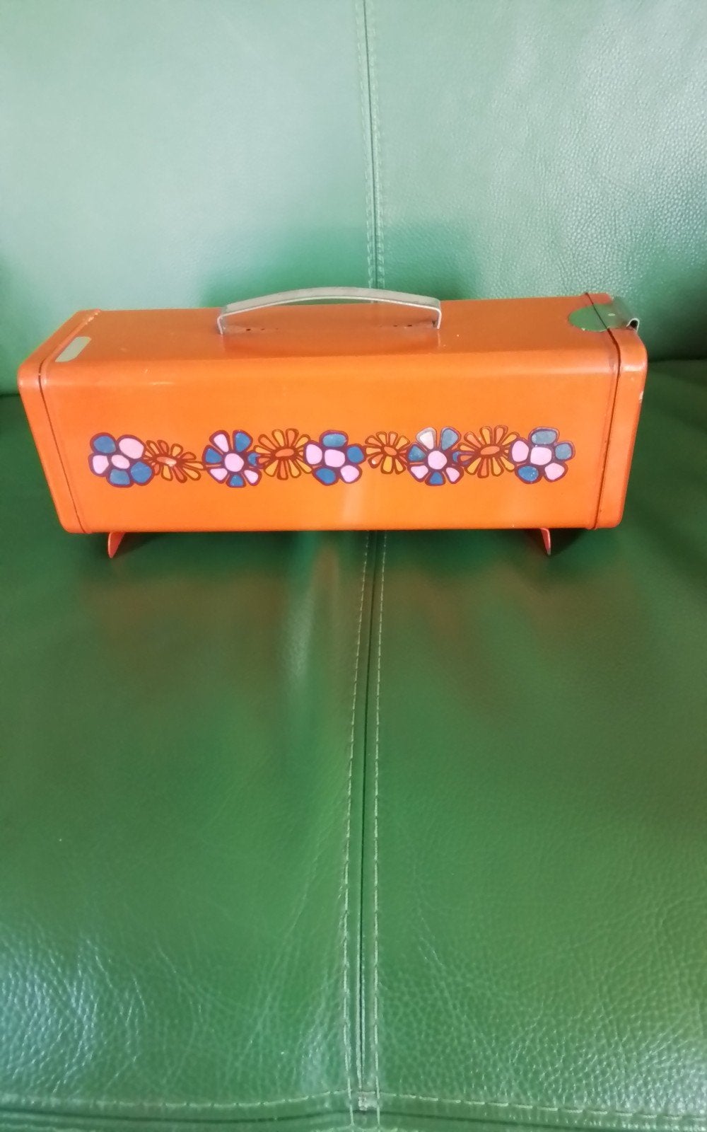 💐ORANJE KOEKBLIK BRABANTIA DIANA MET BLOEMETJES, Ophalen of Verzenden, Huis en Inrichting