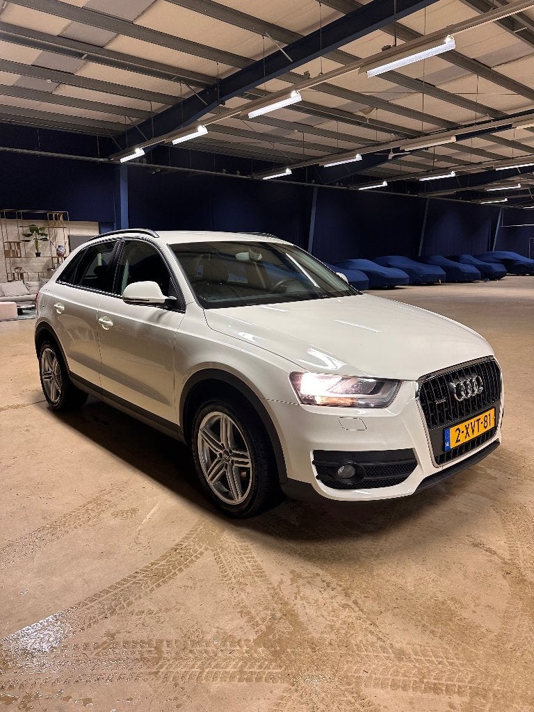 Audi Q3 2.0TFSI Quattro 125KW S-tron 2012 Wit, Auto's, Euro 5, Stof, Zwart, 4 cilinders