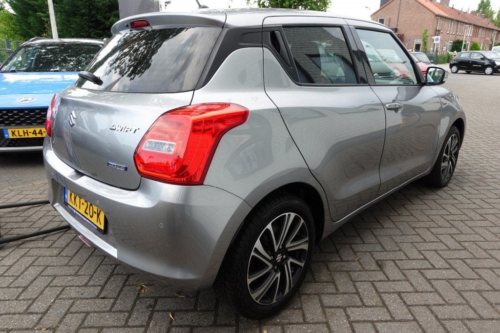 Suzuki SWIFT 1.2 STYLE SMART HYBR 5 drs Winterpack, Auto's, Suzuki, 83 pk, Gebruikt, Euro 6, 4 cilinders