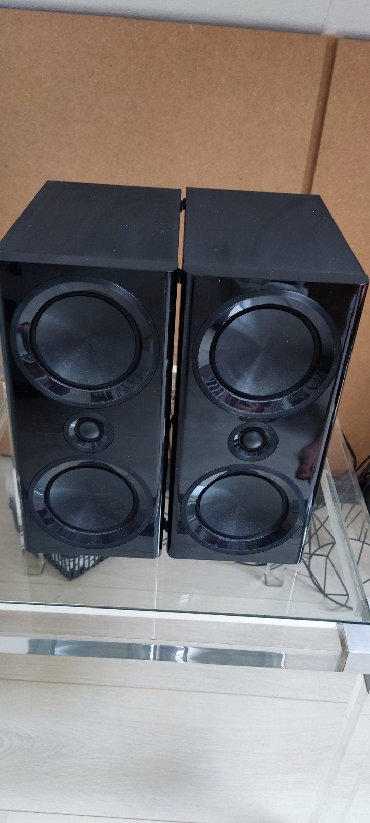 Compacte zwarte speakers - 30x14 cm, Ophalen, Minder dan 60 watt, Overige merken