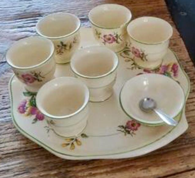 Gevraagd ‘t Molentje ‘Wilde roos’ eierdopjes, Ophalen of Verzenden