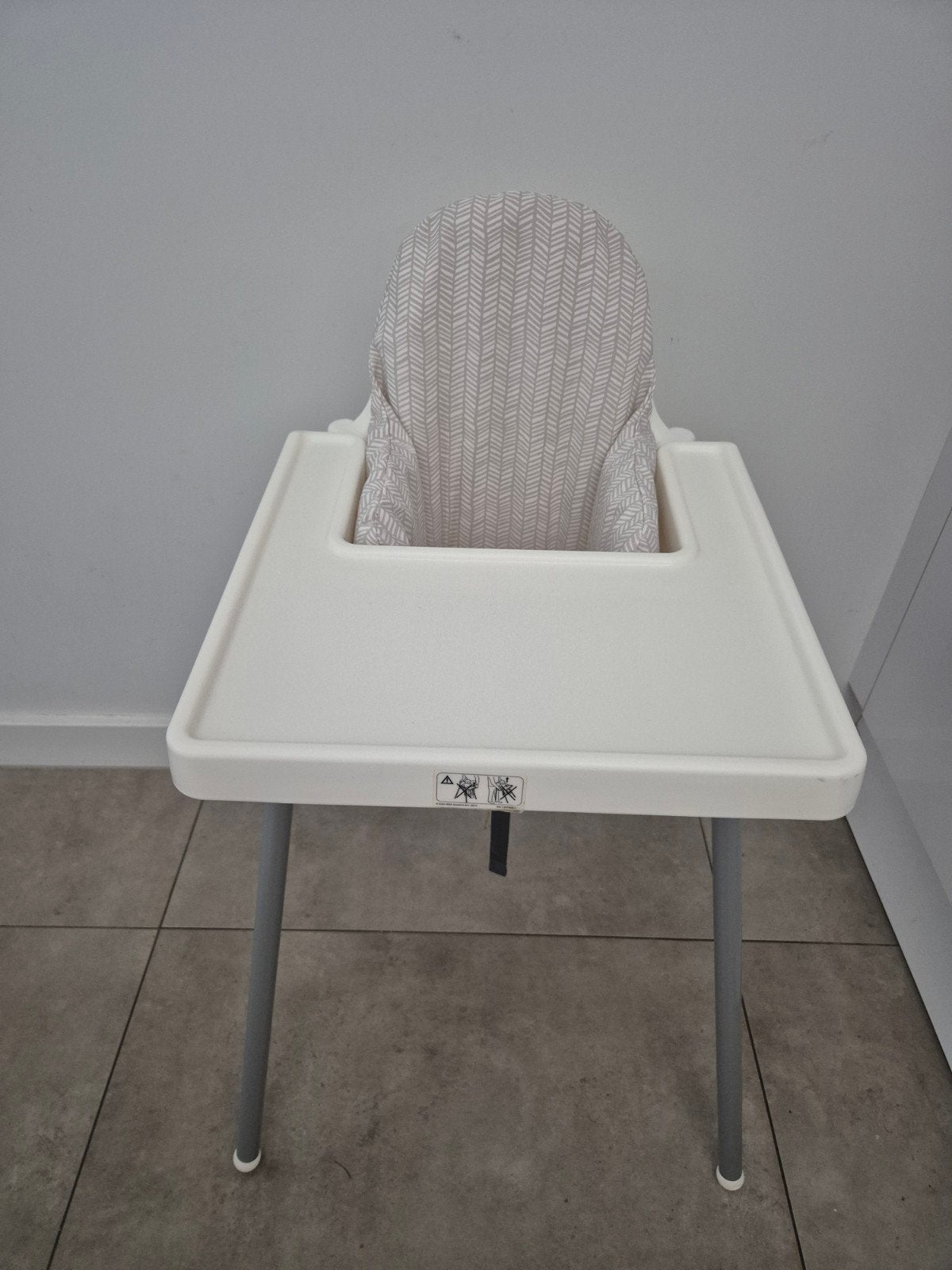 Ikea Antilop kinderstoel met blad en verkleinkussen, Kinderen en Baby's, Kinderstoelen, Ophalen, Zo goed als nieuw, Hangstoel