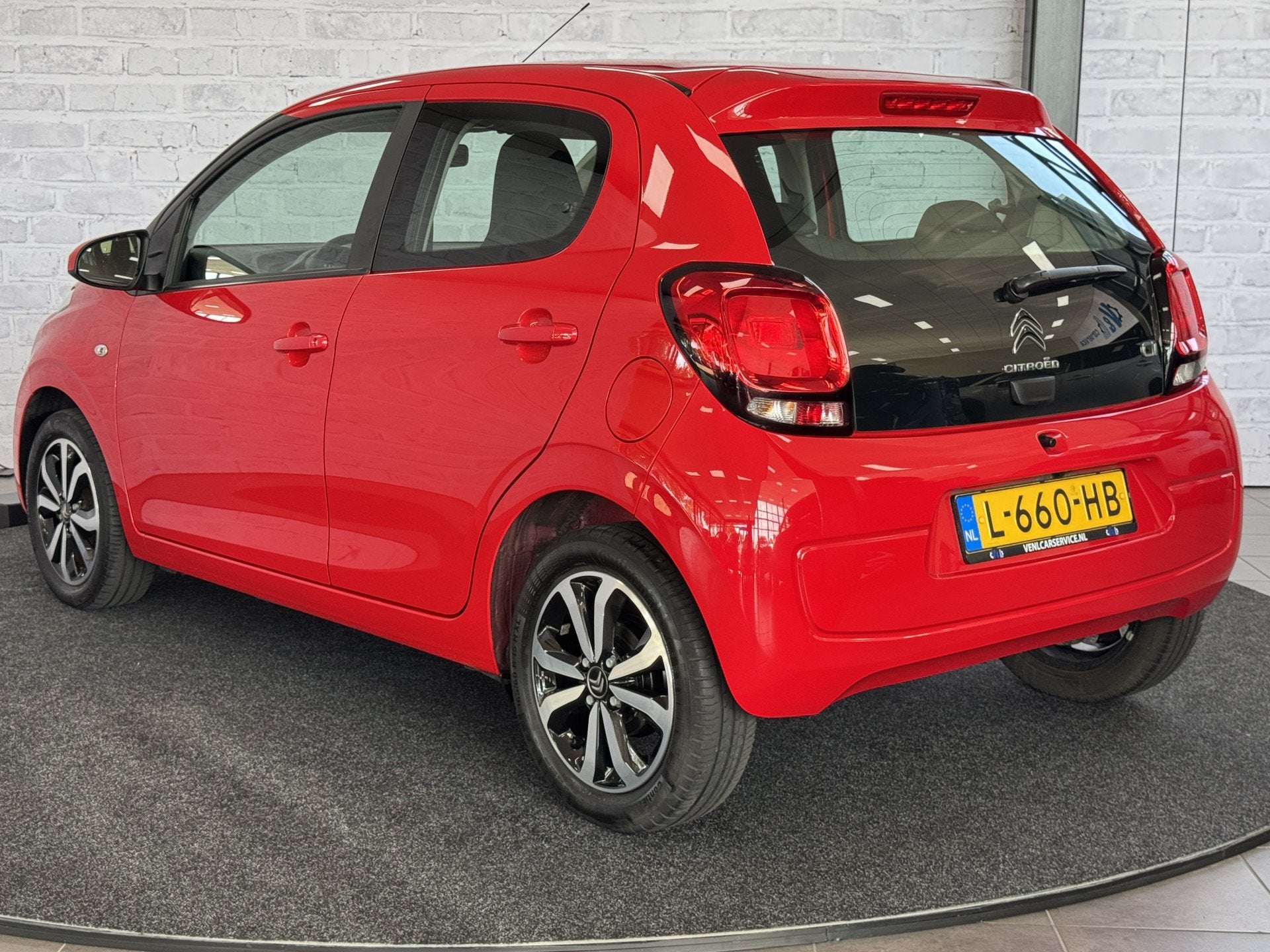 Citroën C1 1.0 VTi Shine Carplay Cruise Camera Airco, Auto's, Voorwielaandrijving, Stof, Gebruikt, 4 stoelen