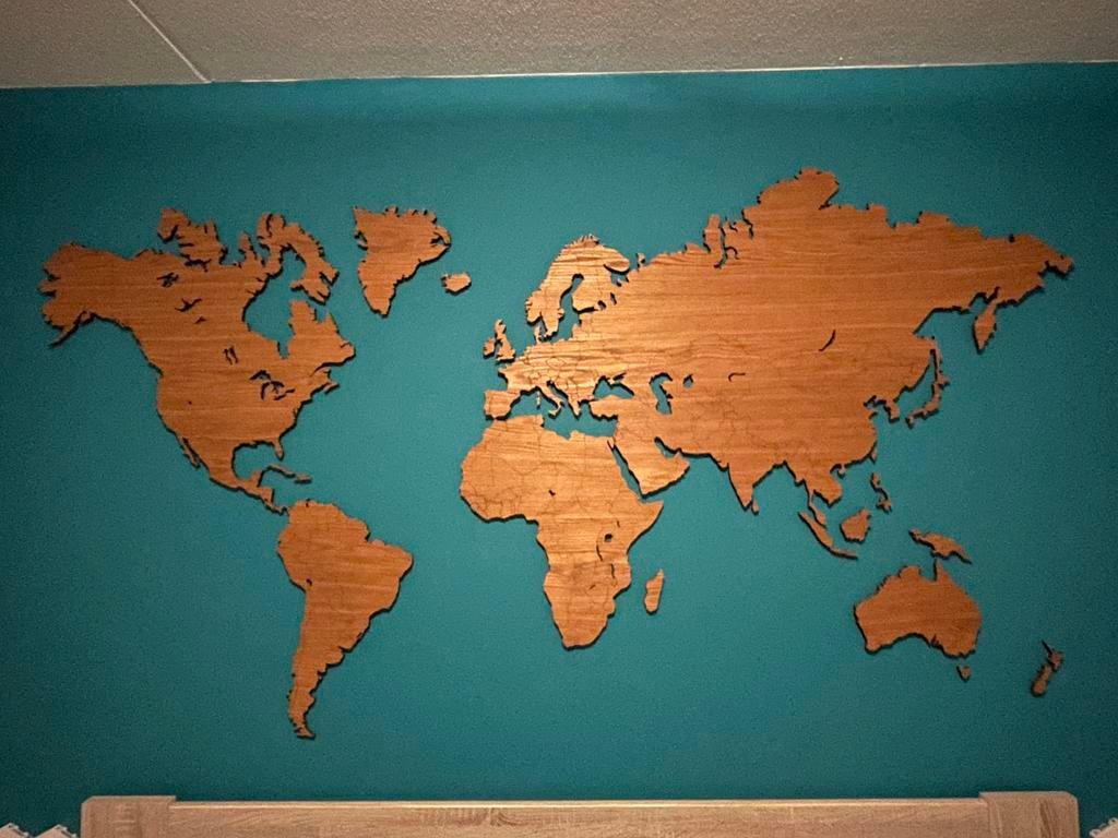 Houten wereldkaart, Ophalen, Zo goed als nieuw, Hout