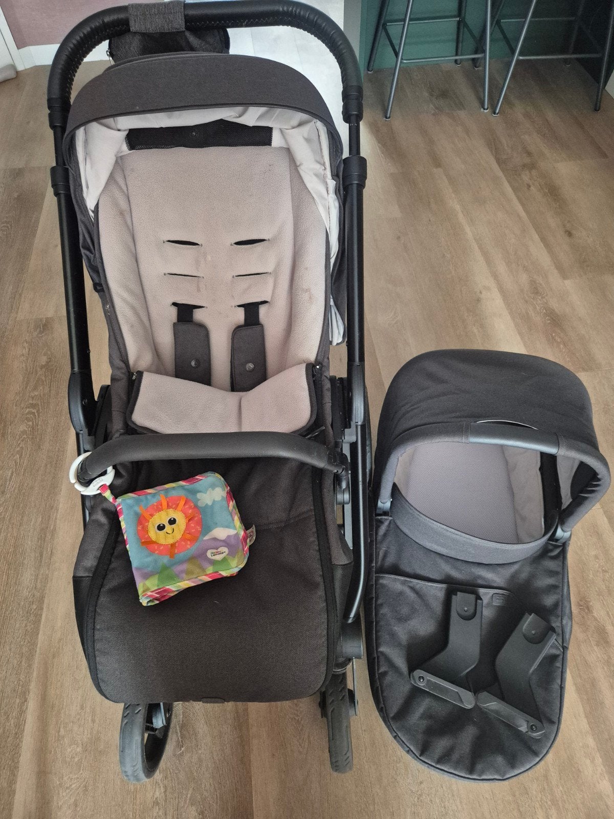 Mutsy Nio wandel- en kinderwagen met Maxi Cosi adapters, Ophalen, Gebruikt, Mutsy, Met reiswieg