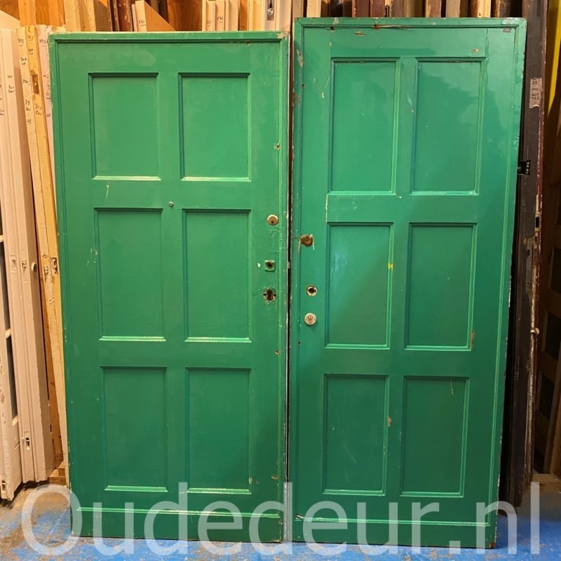 nr. 1657 oude grenen zesvlaks deuren