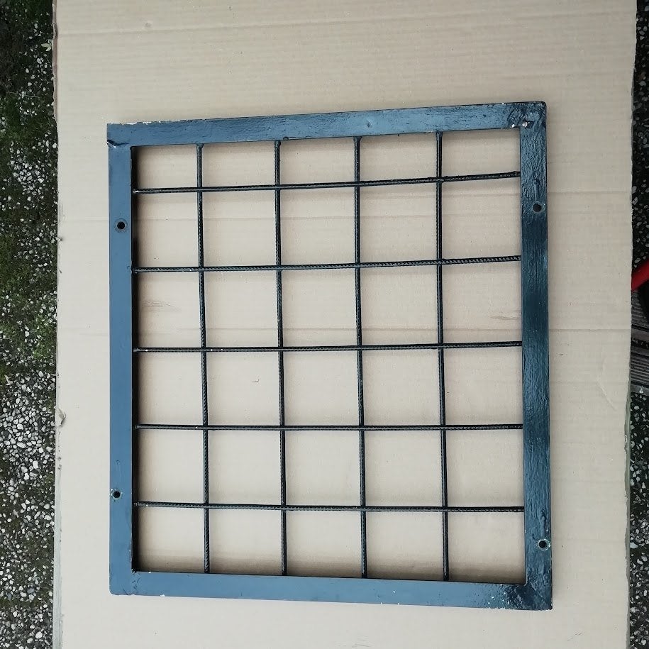 Raamrooster staal 60x54x3cm gebruikt, Ophalen, Gebruikt, 250 mm of meer
