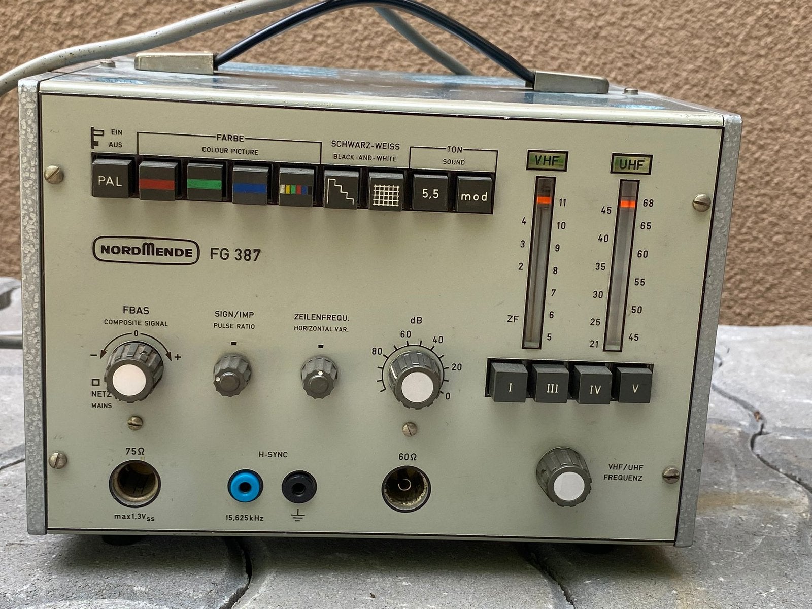 NordMende FG 387 Signaalgenerator Vintage Testapparatuur, Ophalen of Verzenden, Gebruikt, Tv en Weergevers
