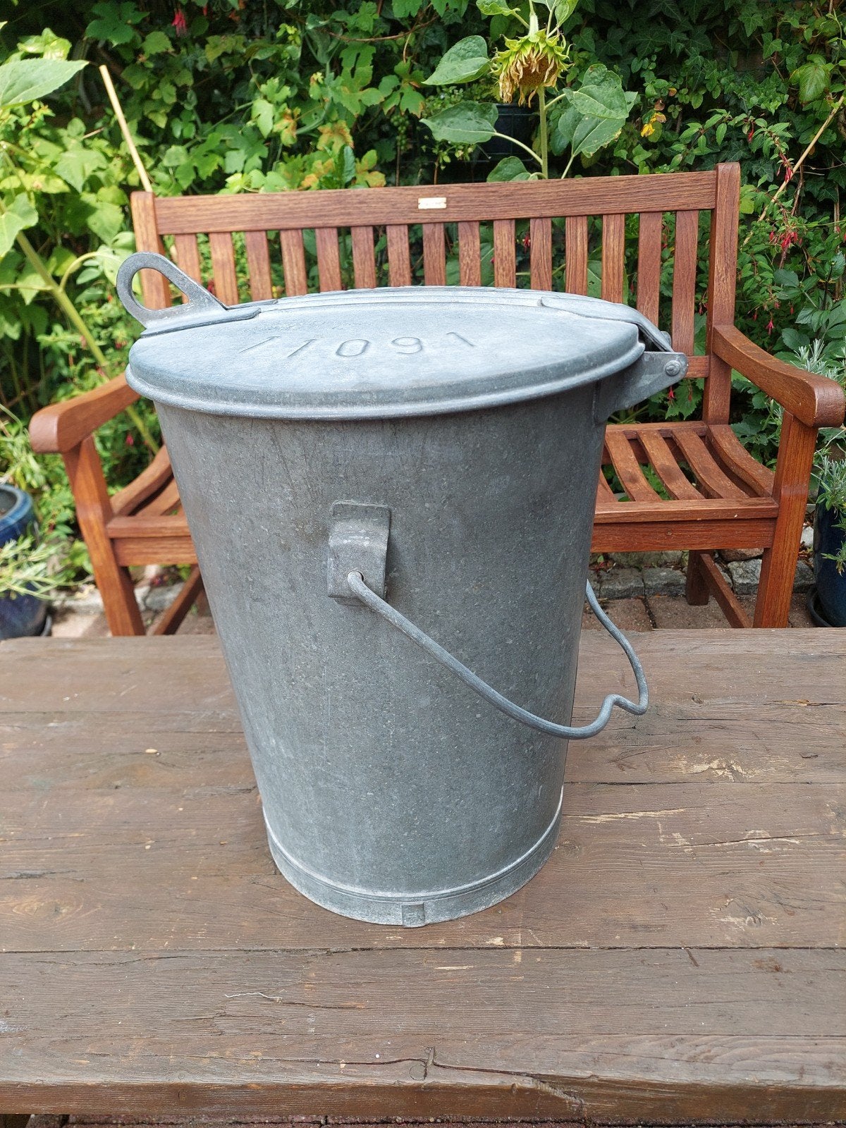 Zinken vuilnisemmer. Leidschendam, Ophalen, Gebruikt, Minder dan 30 cm, Rond