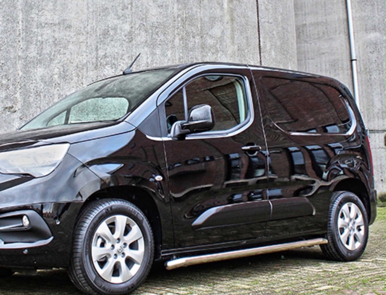 Opel Combo Side Bars - Bescherming en Stijl, Ophalen of Verzenden, Gebruikt