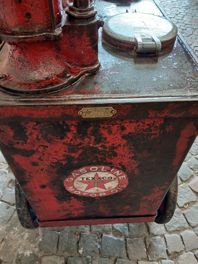 Oude oliebar texaco, Ophalen, Gebruikt, Gebruiksvoorwerp