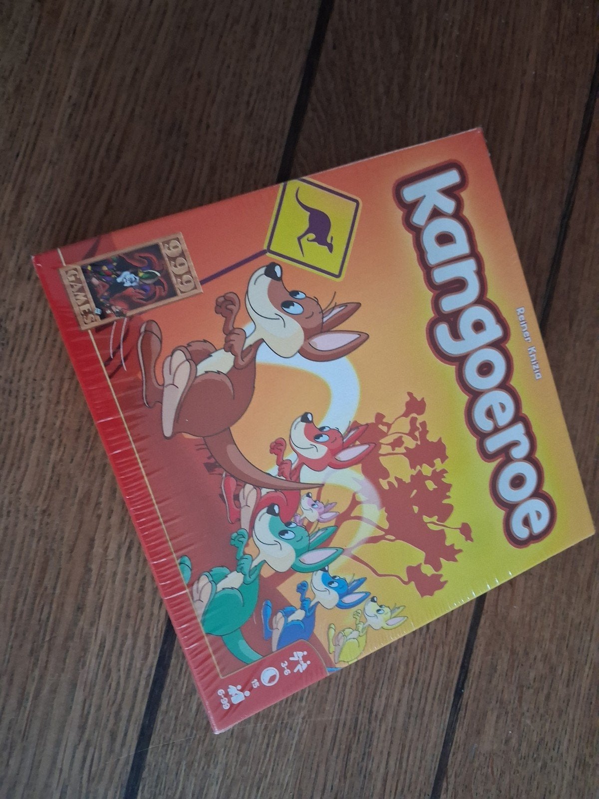 Kangoeroe: Leuk en snel kaartspel spel nieuw in folie, Hobby en Vrije tijd, Nieuw, Ophalen of Verzenden, Drie of vier spelers
